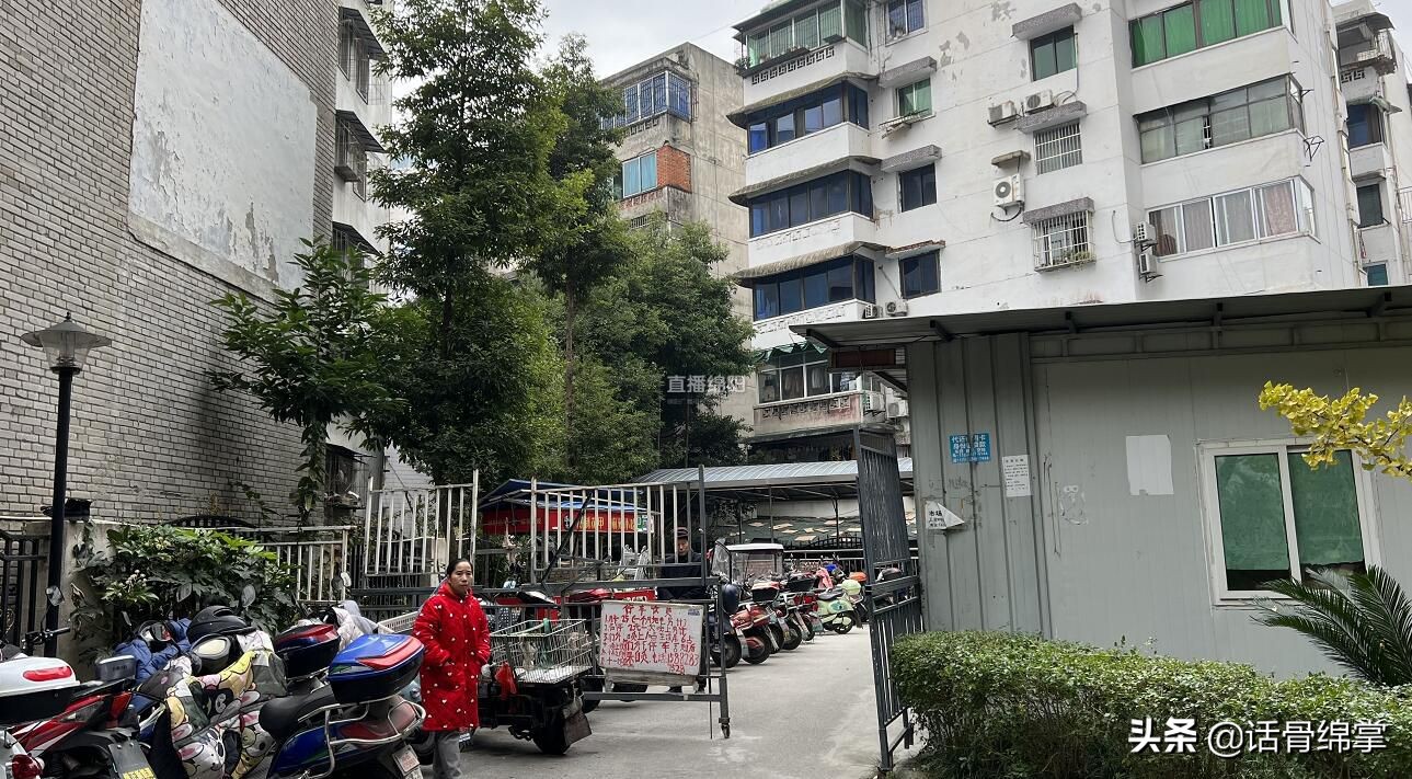 电动车保管费多少钱一个月__ 涪城区物业公摊面积停车收费 