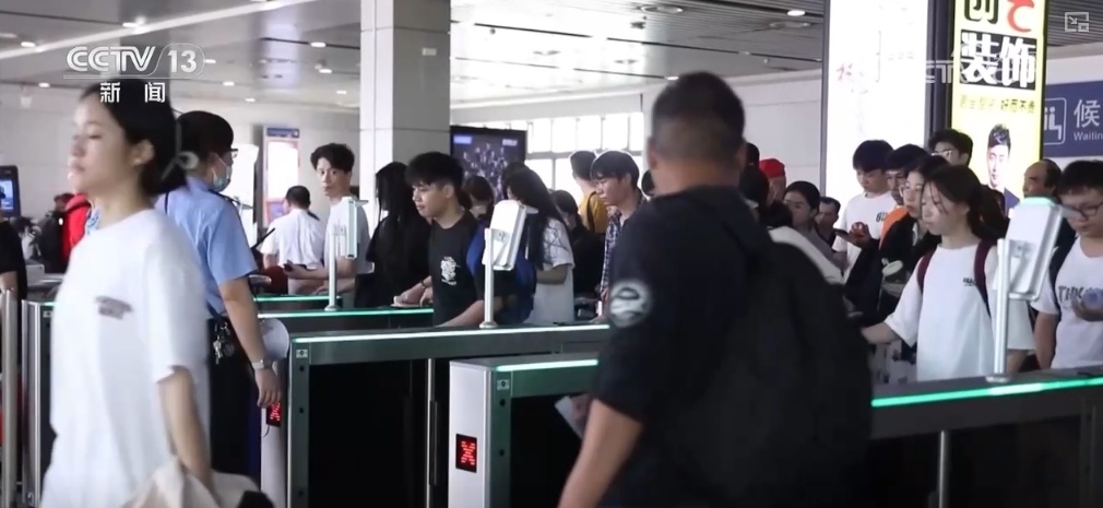 电子火车票报销操作_火车票电子发票申请流程_增值税发票上传不成功