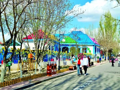 饱览山川美 领略人文情——新疆在绿水青山间书写文旅融合发展的生动答卷