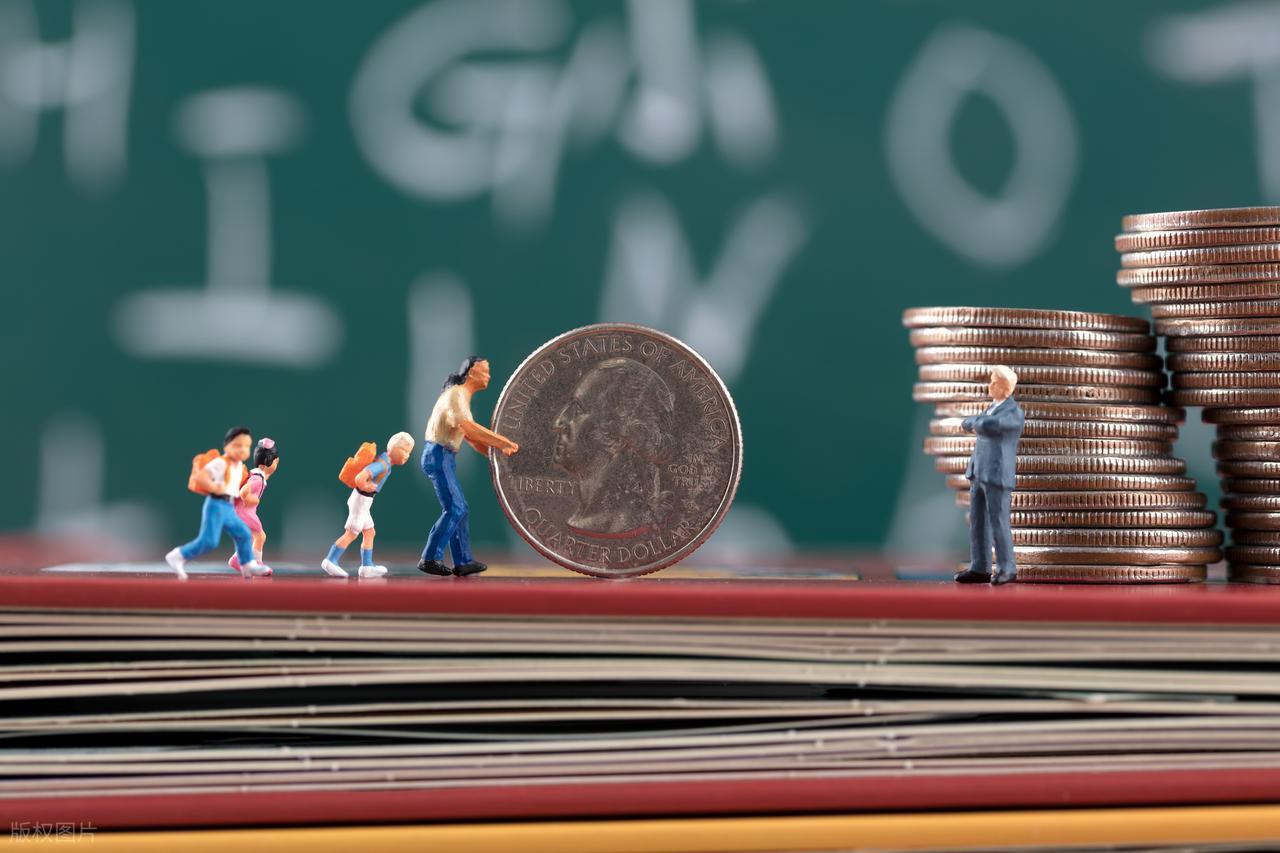 机构投资者持股比例对债务融资成本影响_机构投资者治理效应研究_机构持仓多的股票好吗