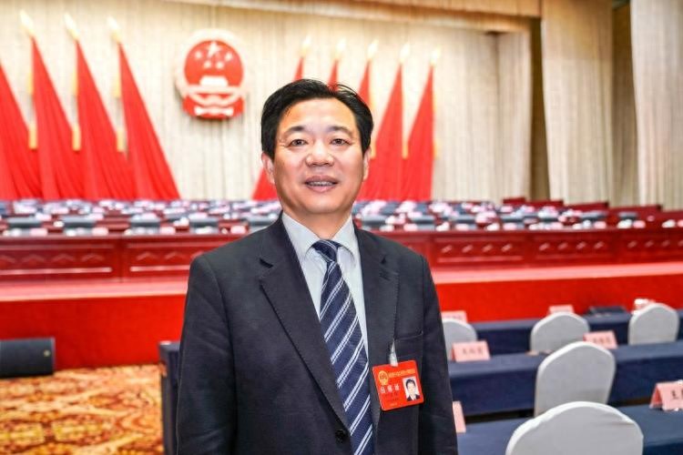 济南市人大代表宁延学接受专访：谈政府工作报告及就业工作要点