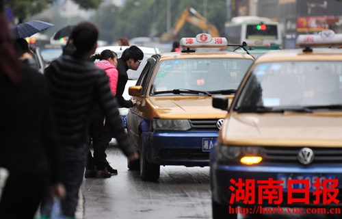 买个新出租车多少钱_长沙出租车调价_长沙的士新价格