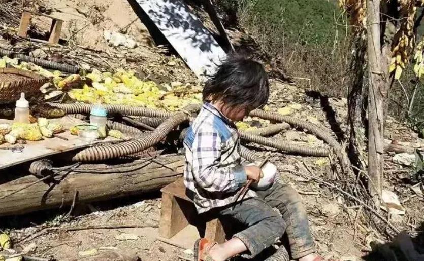 陈光标发钱图_陈光标的变形金刚是什么设备_陈光标的钱是哪里来的