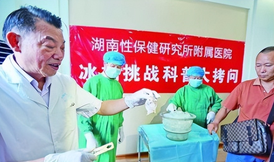 陈光标钱从哪里来的_陈光标发钱图_陈光标的钱是哪里来的