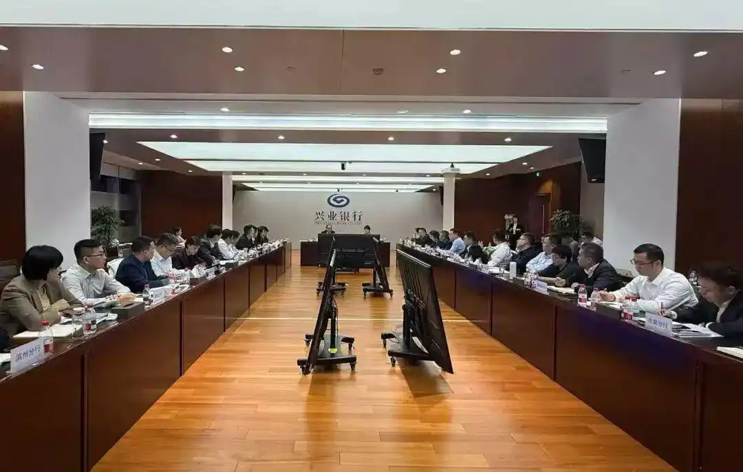 复盘2025零售业务_2026零售增长策略_2026零售银行发展策略