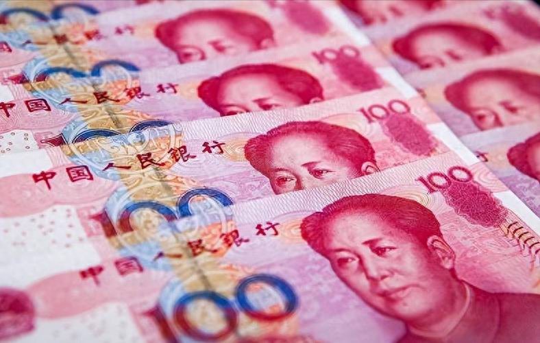 人民币汇率破7.5，你的钱包是赚是亏？